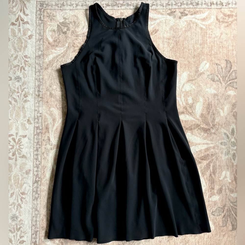 ♥️ Lululemon “Here to There” fit and flare dress ♥️ HTF